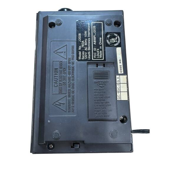 LLoyds FM/AM Electric Clock Radio - Picture 7 of 14